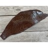 Peau de cuir de poisson tilapia marron glossy brillant accessoire bijoux maroquinerie Cuir en stock