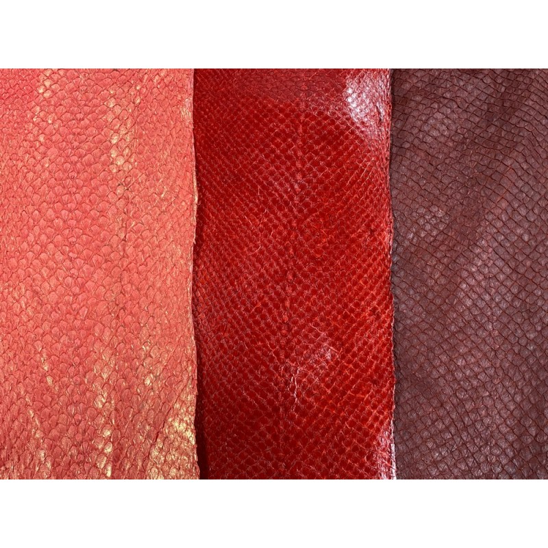 Lot de 3 peaux de cuir de poisson saumon camaïeu de rouge orange mat satiné nacré métallisé Cuir en Stock