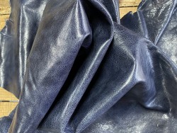 Souplesse tannage peau de cuir de mouton - tannage végétal - bleu marine - maroquinerie - Cuirenstock