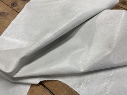Souplesse peau de cuir de veau grain façon serpent - blanc - maroquinerie - Cuirenstock
