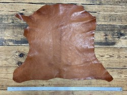 Peau de cuir de buffle brun cognac - maroquinerie - Cuir en Stock