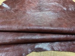 Peau de cuir de buffle brun rouge - maroquinerie - Cuirenstock