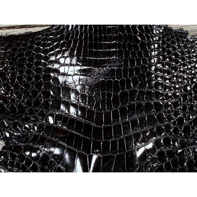 Cuir de crocodile véritable - tête de crocodile - cuir exotique - bijoux - accessoire - Cuir en Stock