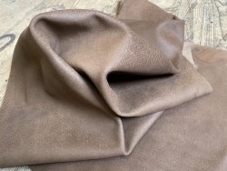 Demi-peau de croûte de cuir brun - maroquinerie - ameublement - Cuirenstock
