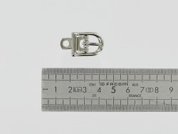 Petite boucle de ceinture avec chape nickelé 10 mm cuir en stock