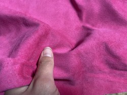 Peau porc velours - rose - maroquinerie - vêtement - Cuir en stock