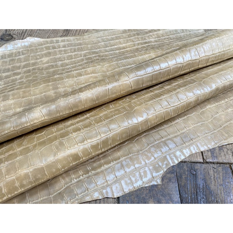 Peau de cuir de mouton grain crocodile nacrée - beige - maroquinerie - Cuir en Stock