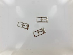 Lot de 3 petites boucles identiques- Nickelé - 5 mm - Cuir en Stock