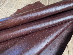 Demi peau de cuir de veau grain façon autruche marron - maroquinerie - cuirenstock