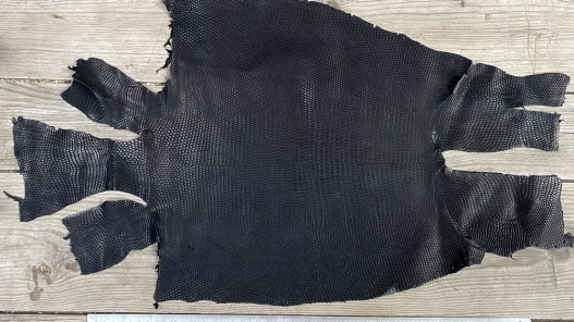Grande peau de cuir de lézard à grandes écailles - Noir mat - Cuir en stock