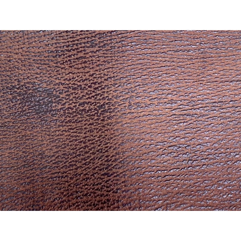 Morceau de peau de cuir de requin - Brun rouge - détail du grain - Cuir en Stock