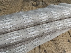 Peau de veau velours sable collé sur toile de jute - losange - maroquinerie - Cuir en stock