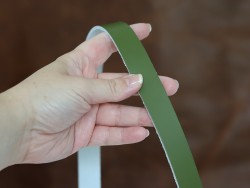 Bande de cuir - double croupon - vert olive - lanière - anses - maroquinerie - Cuir en stock