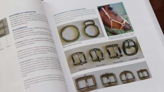 Techniques travail du cuir maroquinerie - Selle de jockey - Harnais en cuir équitation - Cuirenstock