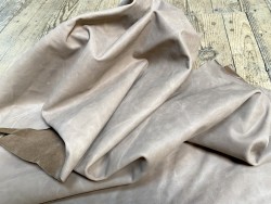 Demi-peau de cuir de vachette ciré pullup beige sable - maroquinerie - Cuirenstock