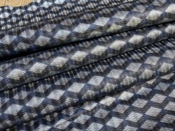 Demi-peau de cuir de veau motif géométrique - Gris anthracite - maroquinerie - Cuir en Stock