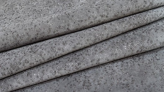 Peau de veau velours gris cendre effet granité - maroquinerie - Cuir en Stock