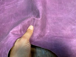 Peau de cuir de chèvre finition pullup violette - maroquinerie - cuir en stock