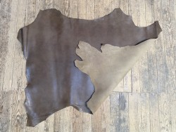 Peau de cuir de porc brun kaki maroquinerie - Cuirenstock