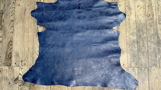 Peau de cuir de chèvre effet vieilli bleu - maroquinerie reliure accessoire - Cuir en stock