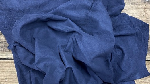 Peau d'agneau velours bleu marine - Doublure - Vêtement - cuir en stock