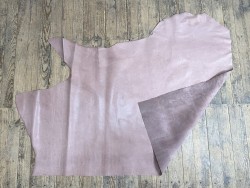 Grand morceau de cuir de veau pullup rose parme - maroquinerie - cuir en stock