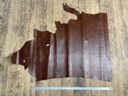 Demi peau de cuir de vachette grain façon crocodile brun acajou - maroquinerie - Cuir en Stock