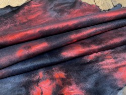 Peau de veau en poil noir métallisé rouge - maroquinerie - décoration - Cuirenstock