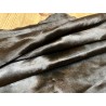 Peau de veau en poil noir - Cuir en Stock
