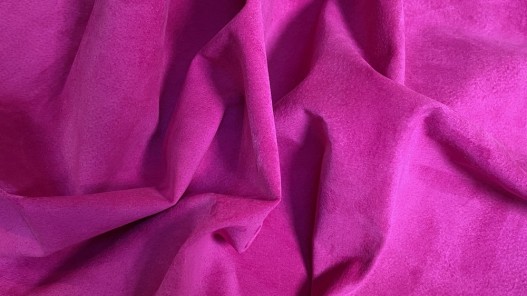 Peau de porc velours rose magenta - maroquinerie - vêtement - Cuirenstock