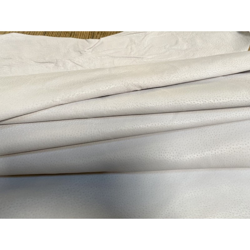 Peau de cuir de porc blanc classique - maroquinerie - Cuir en stock Peau de cuir de porc blanc classique - maroquinerie - Cuir en stock