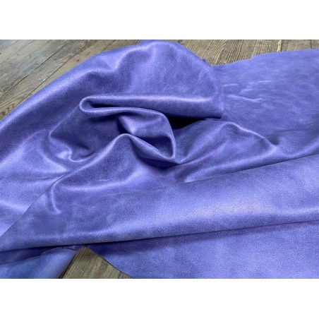 Peau de veau velours métallisé nacré violet parme - maroquinerie - Cuir en Stock