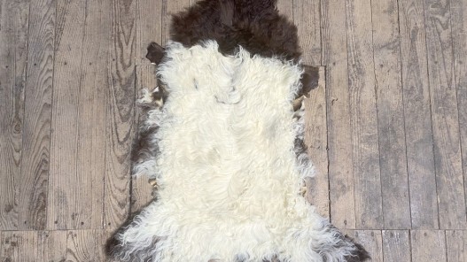 Peau de mouton lainée Béarn blanc et brun - maroquinerie ou vêtement - Cuir en stock