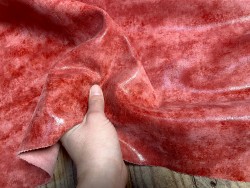 Peau de veau nuancé rouge - maroquinerie - Cuir en stock