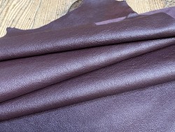 Peau de cuir de kangourou bordeaux mat - maroquinerie - Cuir en Stock