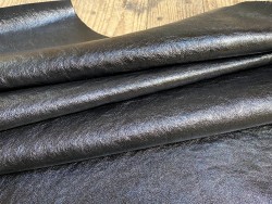 Peau de cuir de kangourou noir satiné - maroquinerie - Cuir en Stock