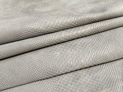 Peau de veau velours imprimé façon serpent gris perle - maroquinerie - Cuir en Stock