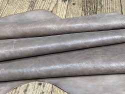 Peau de cuir de buffle véritable - finition naturelle - greige - maroquinerie - Cuir en Stock