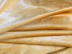 Demi-peau de vache en poil jaune - décoration - maroquinerie - accessoire - cuirenstock