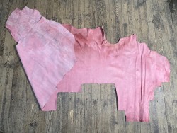 Demi-peau de vache en poil rose - décoration - maroquinerie - accessoire - Cuirenstock