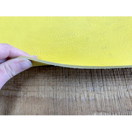 Bande de collet de vache tannage végétal jaune - cuir à ceinture - cuir en stock