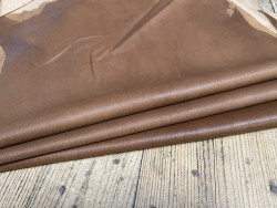 Lot de 3 peaux de cuir stretch identiques brun noisette - Cuir en Stock