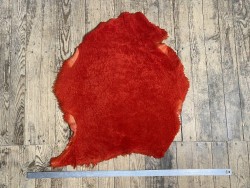 Peau de mouton lainée double face rouge - maroquinerie ou vêtement - Cuir en stock