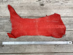 Peau de cuir de patte d'autruche rouge mat - bijou - bracelet de montre - maroquinerie - cuir en stock