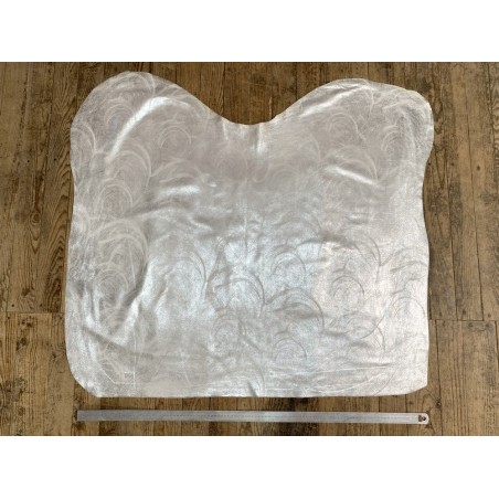 Peau de veau velours blanc effet tamponné métallisé argent - maroquinerie - cuir en stock