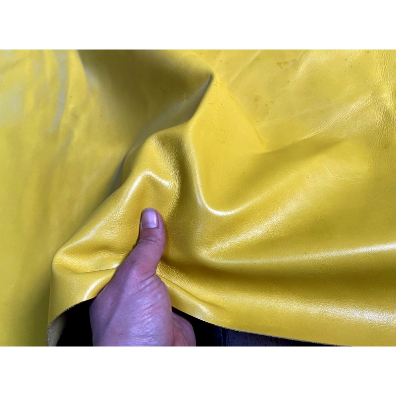 Bande de cuir de vachette finition ciré pullup jaune - maroquinerie - Cuir en Stock
