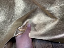 Peau de cuir d'agneau métallisé gold - maroquinerie - Cuir en stock