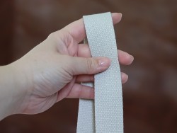 Ruban blanc cassé épais en coton pour sangles et anses 30 mm - Cuir en Stock