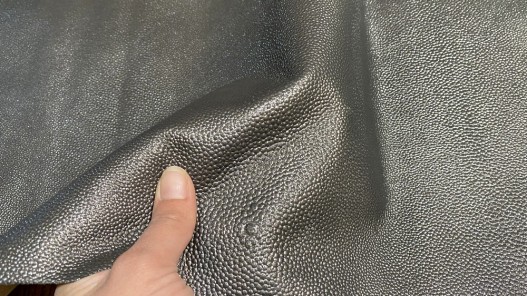 Demi peau de cuir de veau grain façon galuchat gris argenté - maroquinerie - Cuirenstock