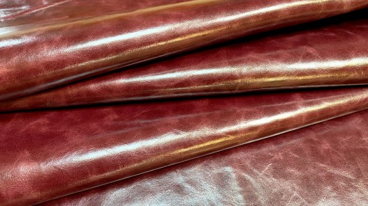 Bande de cuir de vachette finition ciré pullup bordeaux - maroquinerie - Cuirenstock